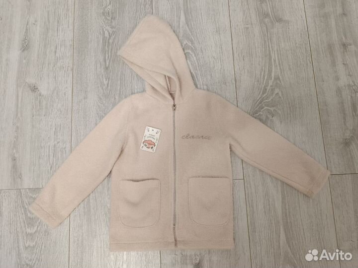 Детский вязаный комплект (3-4 года, новый)