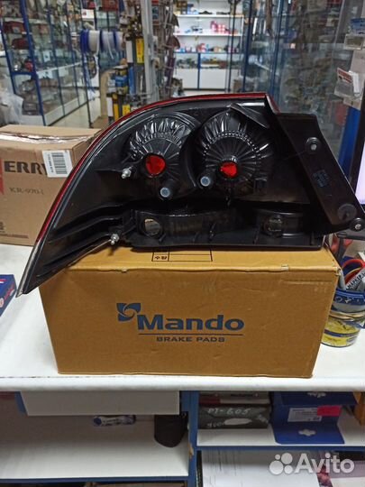 Фонарь задний правый Mitsubishi Lancer 9