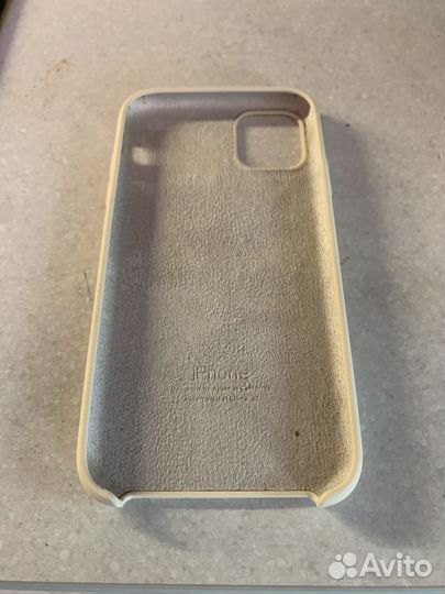 Чехол на iPhone 11 силиконовый