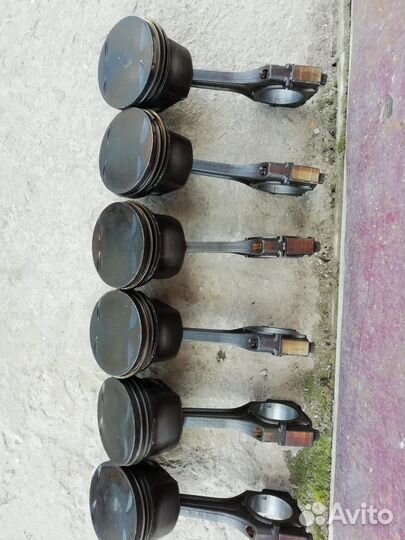 Поршневая группа Mercedes W210 2.8 л. 104 мотор