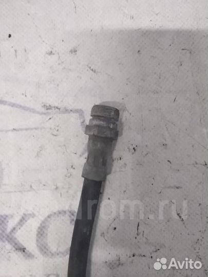 Шланг тормозной задний VW Golf V Plus 2005-2014