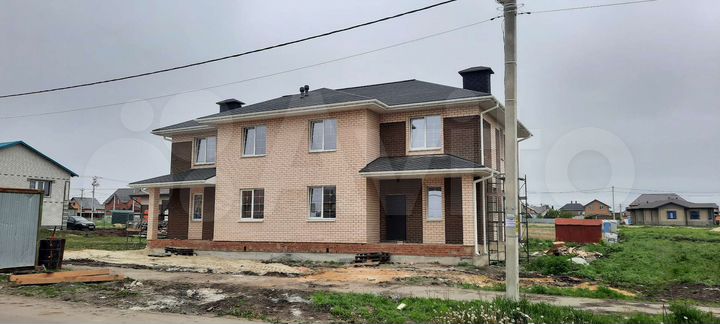 Таунхаус 140 м² на участке 5 сот.