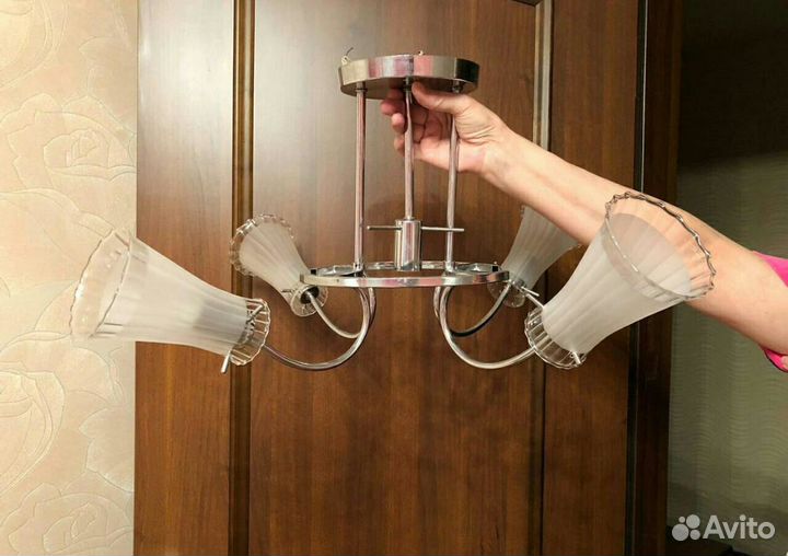 Люстры разные