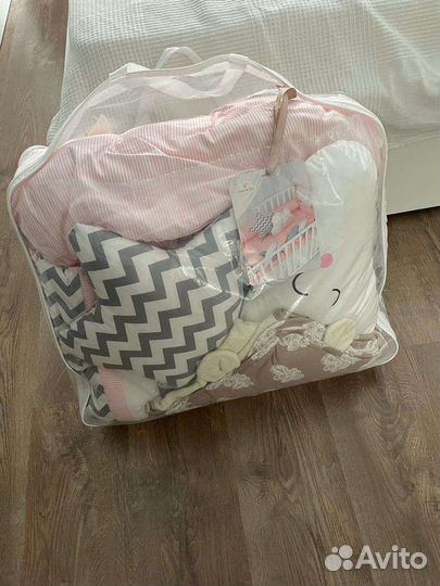 Бортики в кроватку