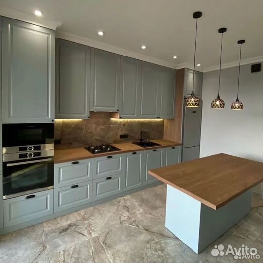 Кухонный гарнитур классика