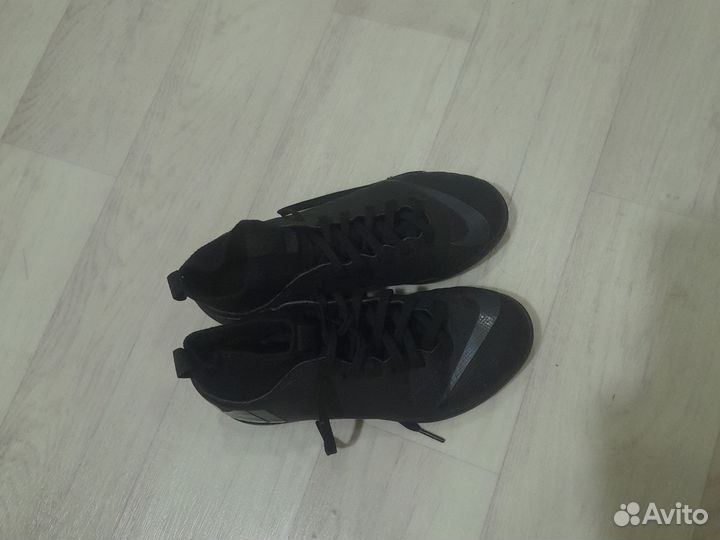 Сороконожки nike mercurial