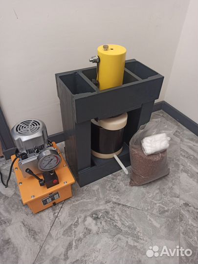 Маслопресс гидравлический