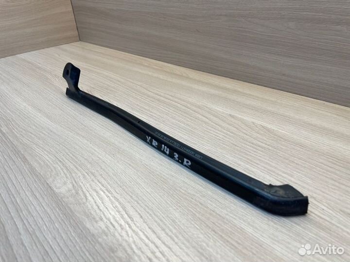 Уплотнитель двери задний правый LADA X-Ray