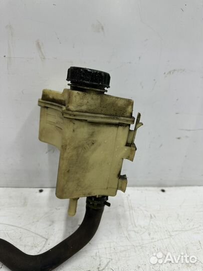 Бачок Гур Renault Symbol 1