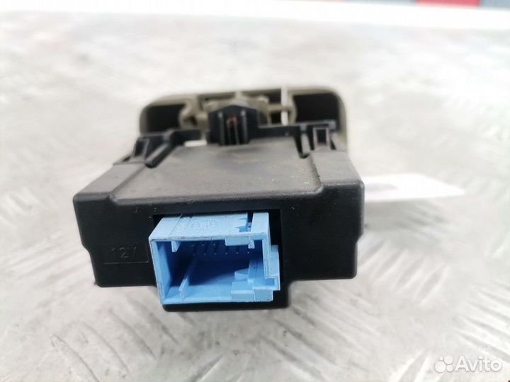 Кнопка ручного тормоза (ручника) Renault Scenic 2