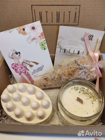 Ароматическая свеча, мыло, соль для ванны в наборе