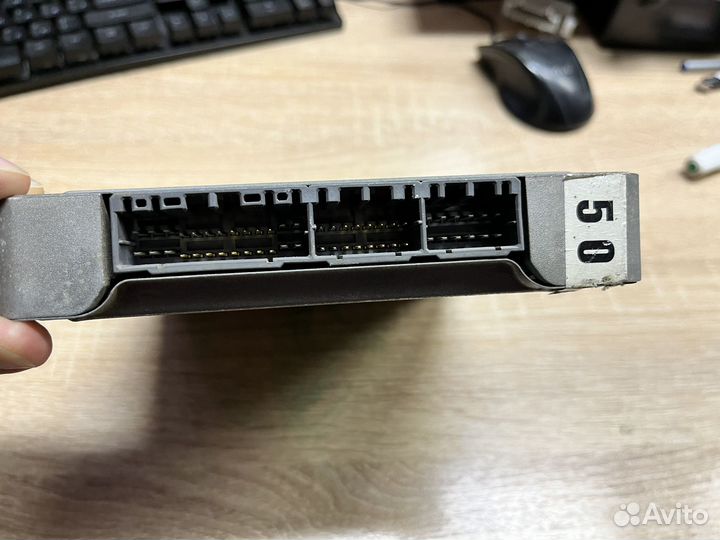 Блок управления двигателем Toyota Carina E 1.8