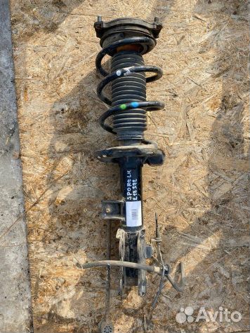 Kia Sportage 4 (2015-2018) стойки передние