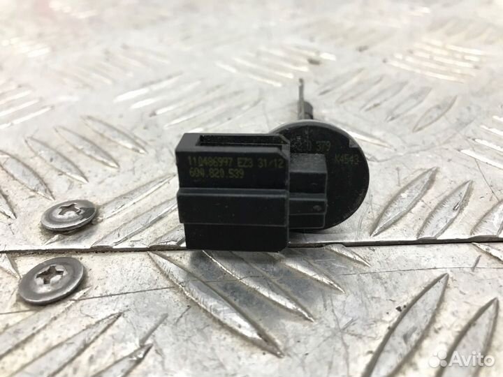 Б/У датчик температуры воздуха Volkswagen Polo 602