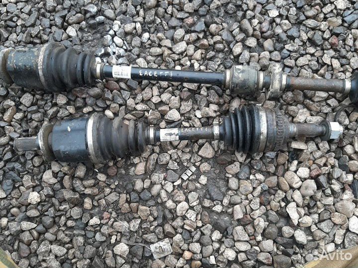 Привод передний Шевроле Лачетти 1.8 АКПП