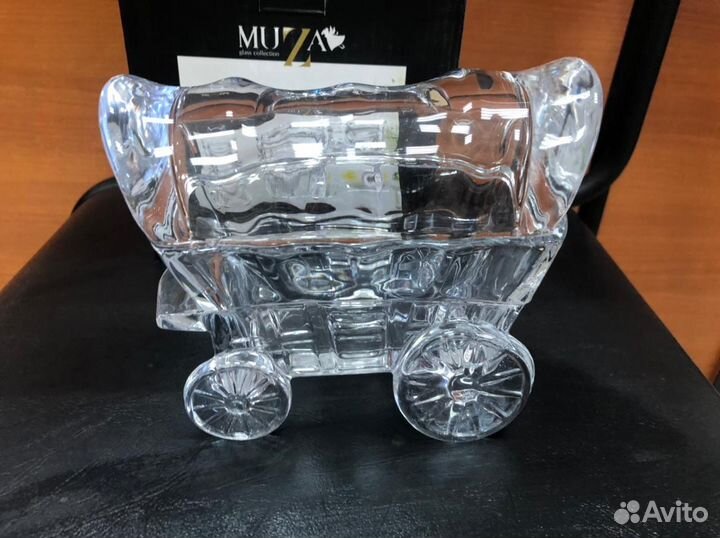 Конфетница стекло новая