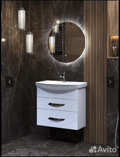 Сенсорное зеркало с порящей подсветкой