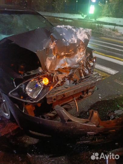 Mitsubishi Lancer 1.3 МТ, 2004, битый, 201 000 км