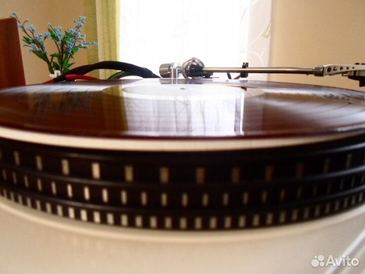 Beatles Meet the Beatles оригинал (RED vinil) Яп