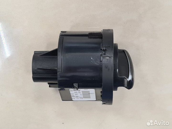 Блок управления светом Volkswagen Jetta седан BSE