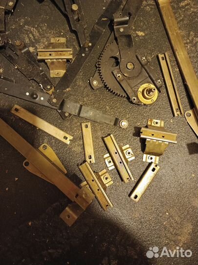 Стекло подъёмник на газ