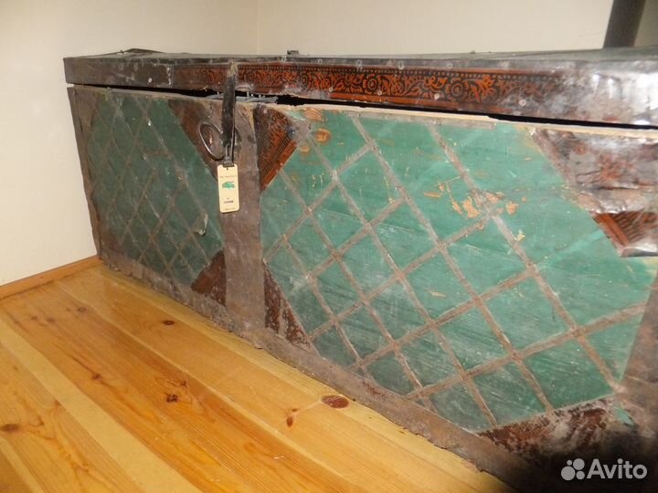 Антикварный сундук. Р.И. Урал. Невьянск. 19 век