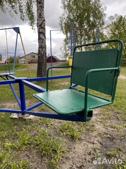 Карусель детская уличная