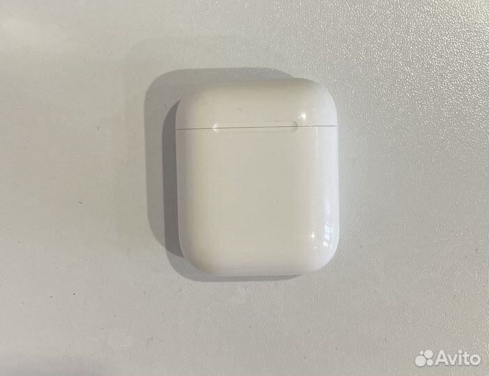 Беспроводные наушники apple airpods