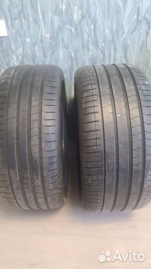 Pirelli P Zero 275/40 R21 и 315/35 R21