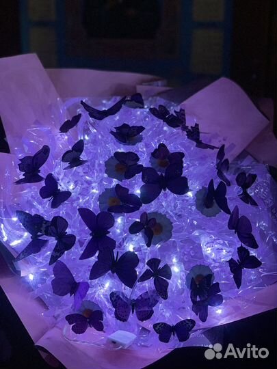 Светящиеся букет из бабочек