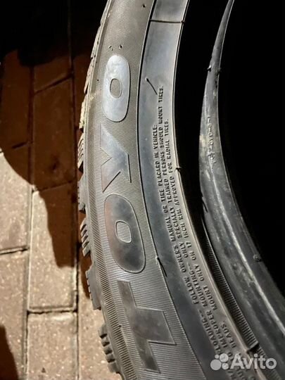 Toyo Observe G3-Ice 215/55 R17