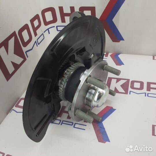 Ступица передняя в сборе с поворотным кулаком лева