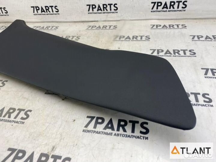 Пластик салона правая lexus LS460