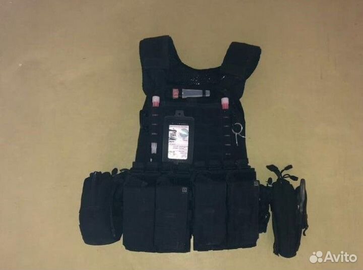 Бронежилет 5.11 tactec с оригинал подсумками