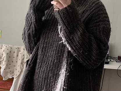 Рваный свитер (distressed)