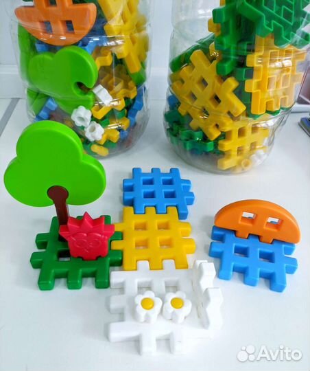 Развивающие детские игрушки