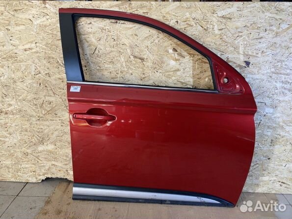 Mitsubishi Outlander 3 дверь передняя правая