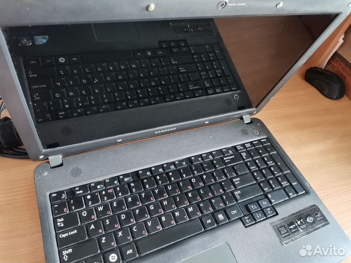 Ноутбук Samsung R530