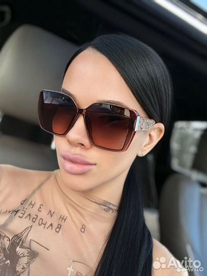 Солнцезащитные очки Gucci