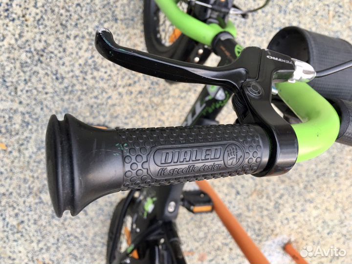 Детский велосипед бу 16 для для мальчика