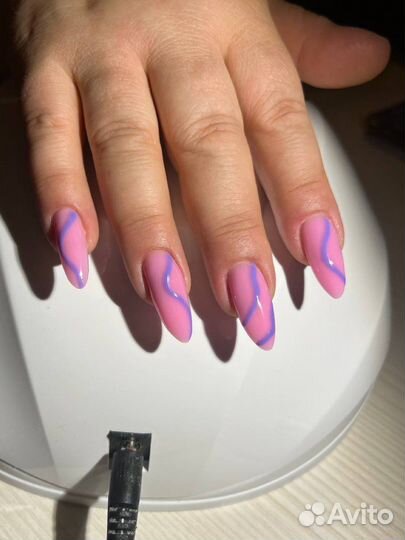 Мастер маникюра и педикюра