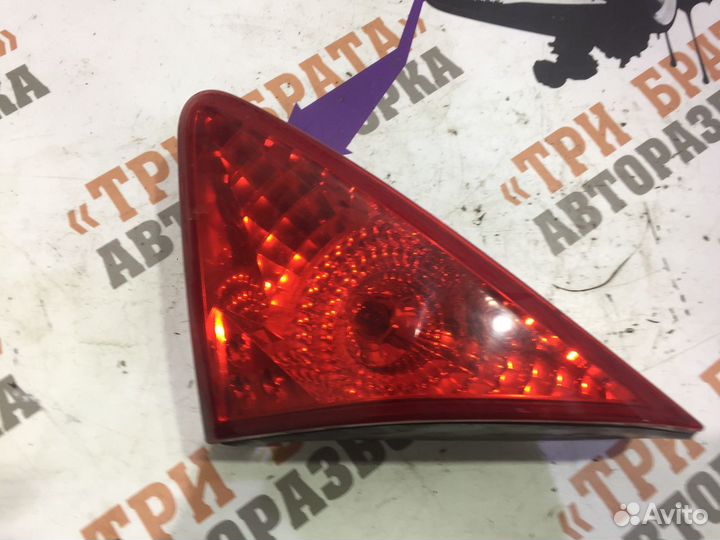 Пежо 3008 фонарь задний правый Прав