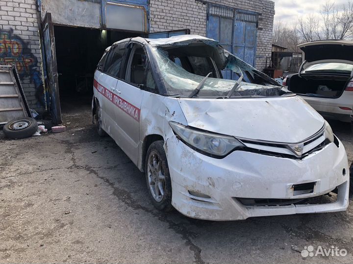 Капот toyota estima