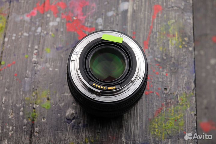 Canon EF 50mm f/1.4 USM s/n 180