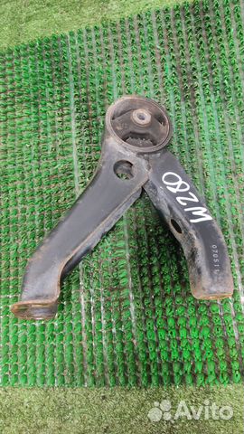 Опора (подушка) двигателя задняя Citroen C-Crosse