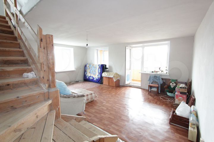 Коттедж 239,8 м² на участке 15 сот.