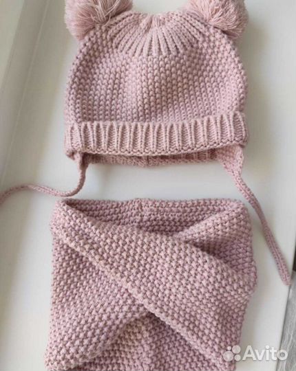 Комплект шапка и снуд для девочки