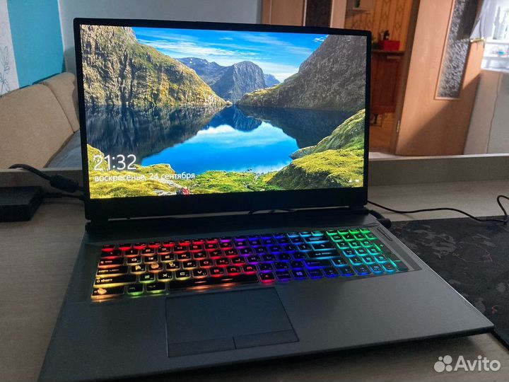 Игровой ноутбук MSI GP75 leopard