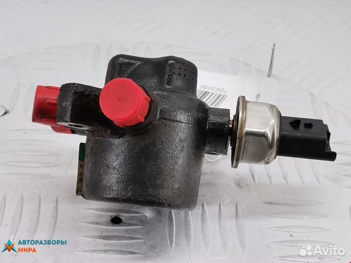 Датчик давления топлива Renault Clio 2 2-й рест