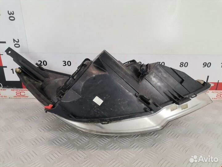 Фара передняя для Opel Meriva B 13253631